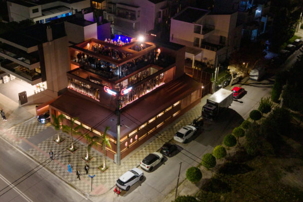 Mediterraneo Point Life Grand Opening Ceremony 3 1 600x400 - &Tau;έ&lambda;&epsilon;&sigma;&eta; &epsilon;&gamma;&kappa;&alpha;&iota;&nu;ί&omega;&nu; Mediterraneo Point Life!